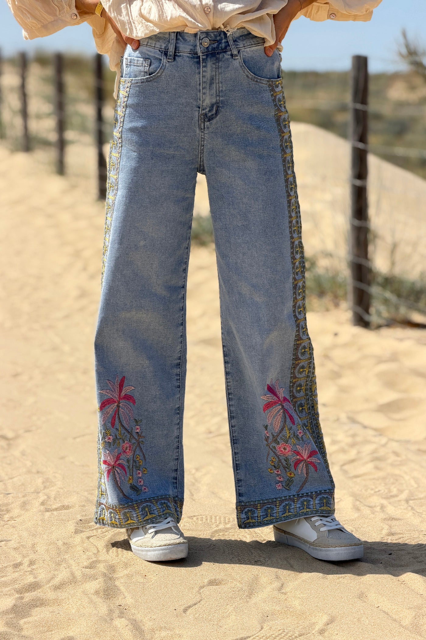 Chambray Embroidered Tropical Border Print Wide-Leg Jeans