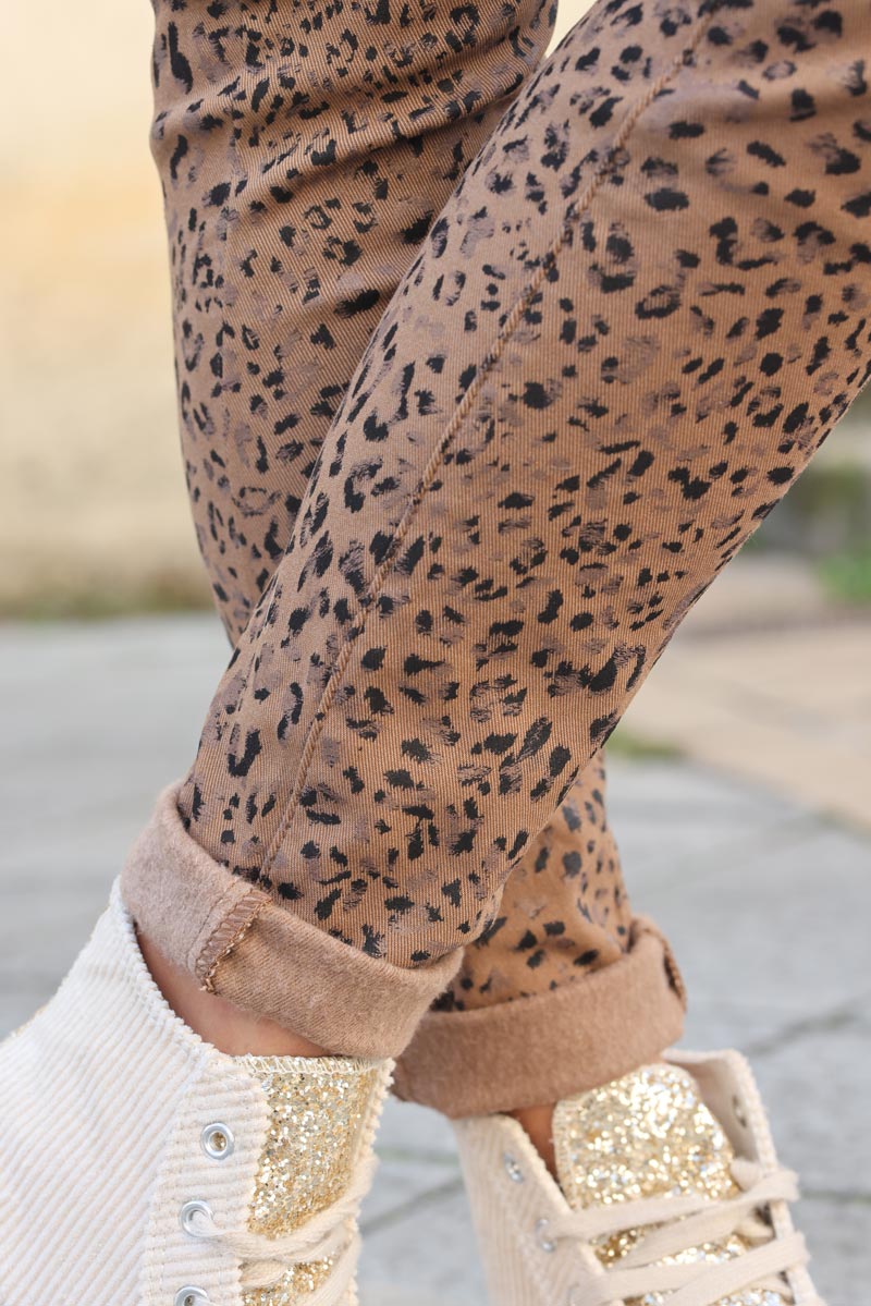 Jean slim imprime leopard marron g209 (1)