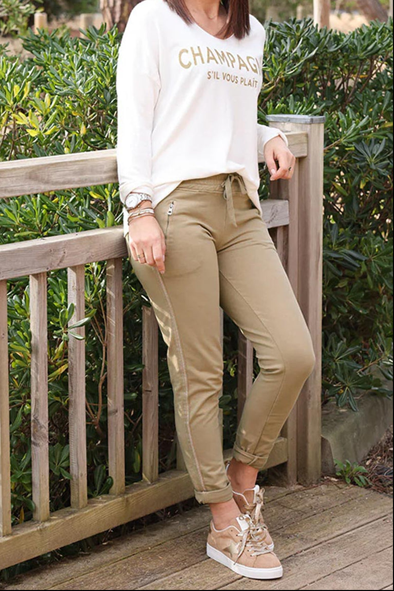 Light camel cotton comfort sweatpants with silver glitter seams