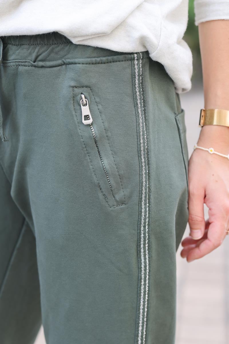 Jogging confort kaki fonce ceinture elastique lisere brillant sur les cotes h080 (1)
