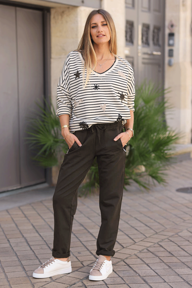 Jogging marron en coton ceinture élastique et poches zips liseré broderie chevrons