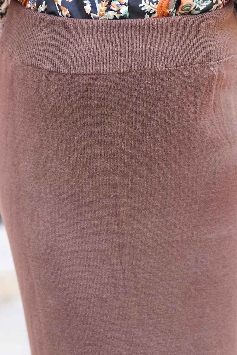 Jupe chocolat longue en maille confort fendue en bas g251 (1)