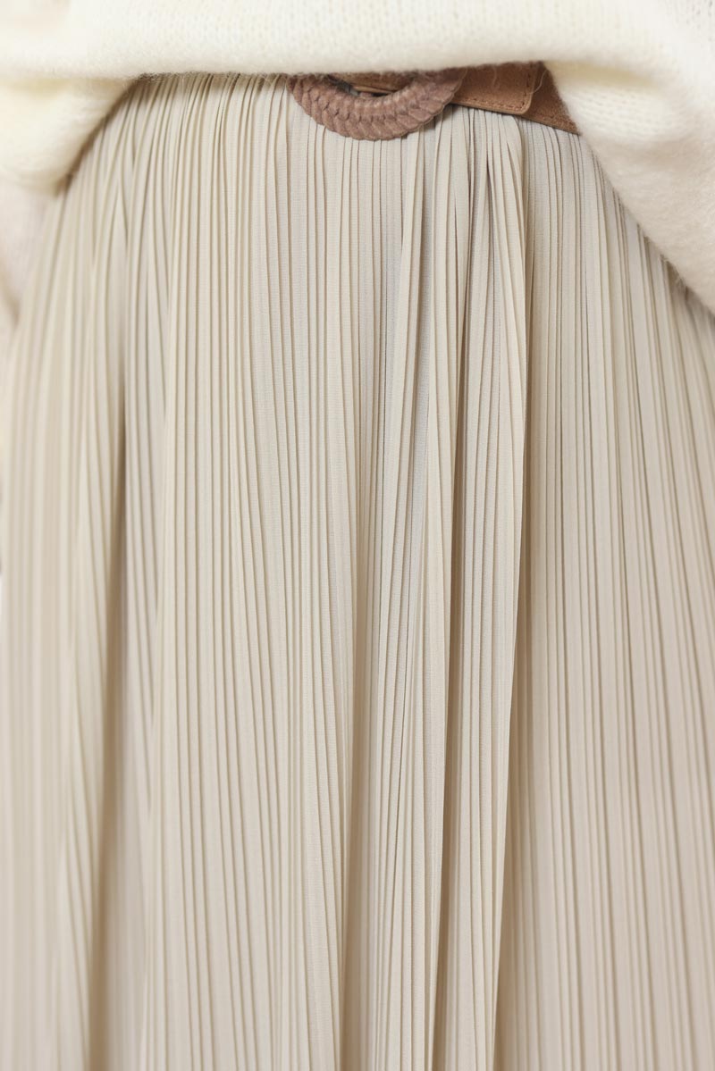 Jupe creme plissee ceinture brillante g012 (1)