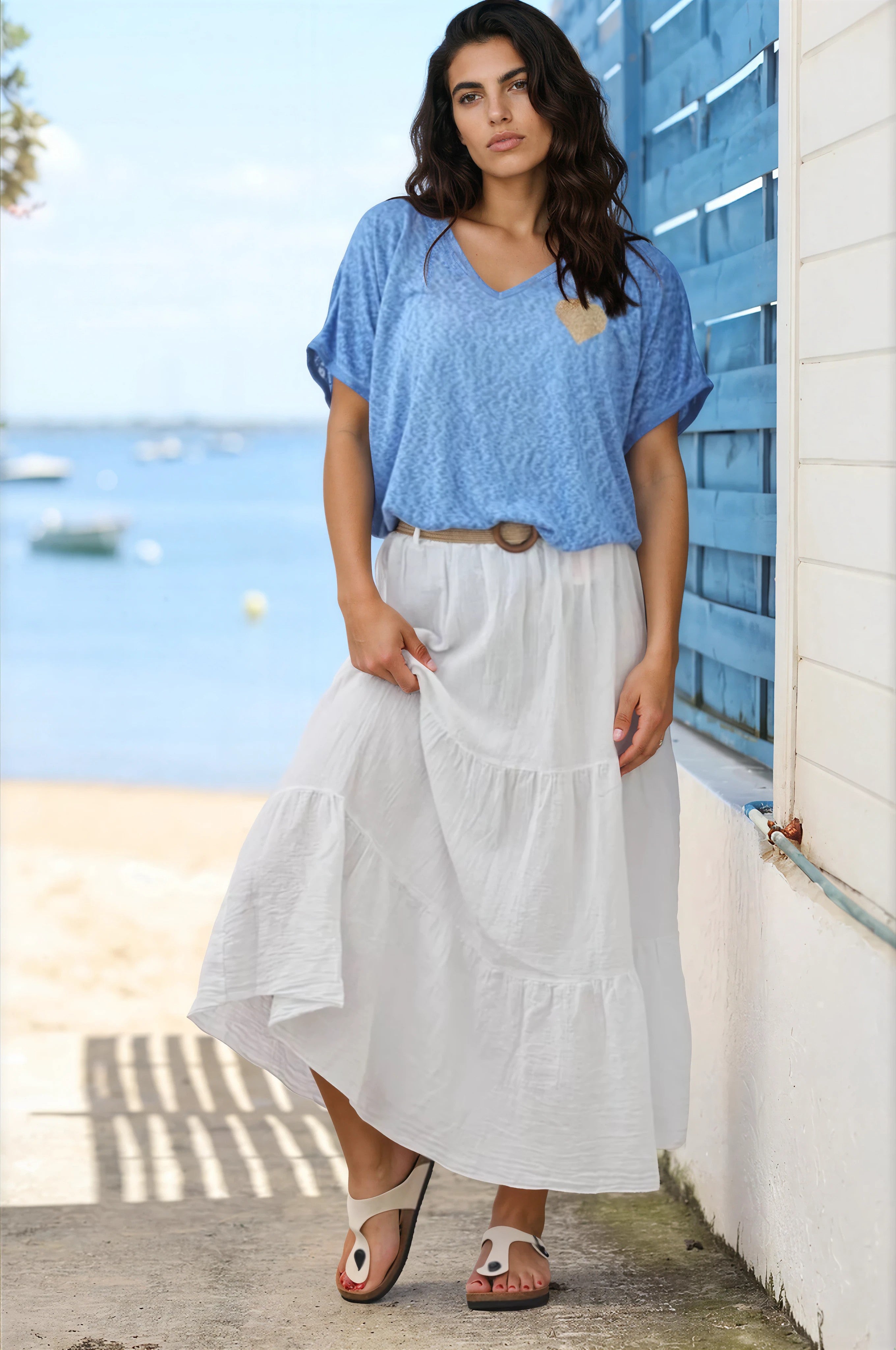 Jupe longue blanche en coton avec ceinture