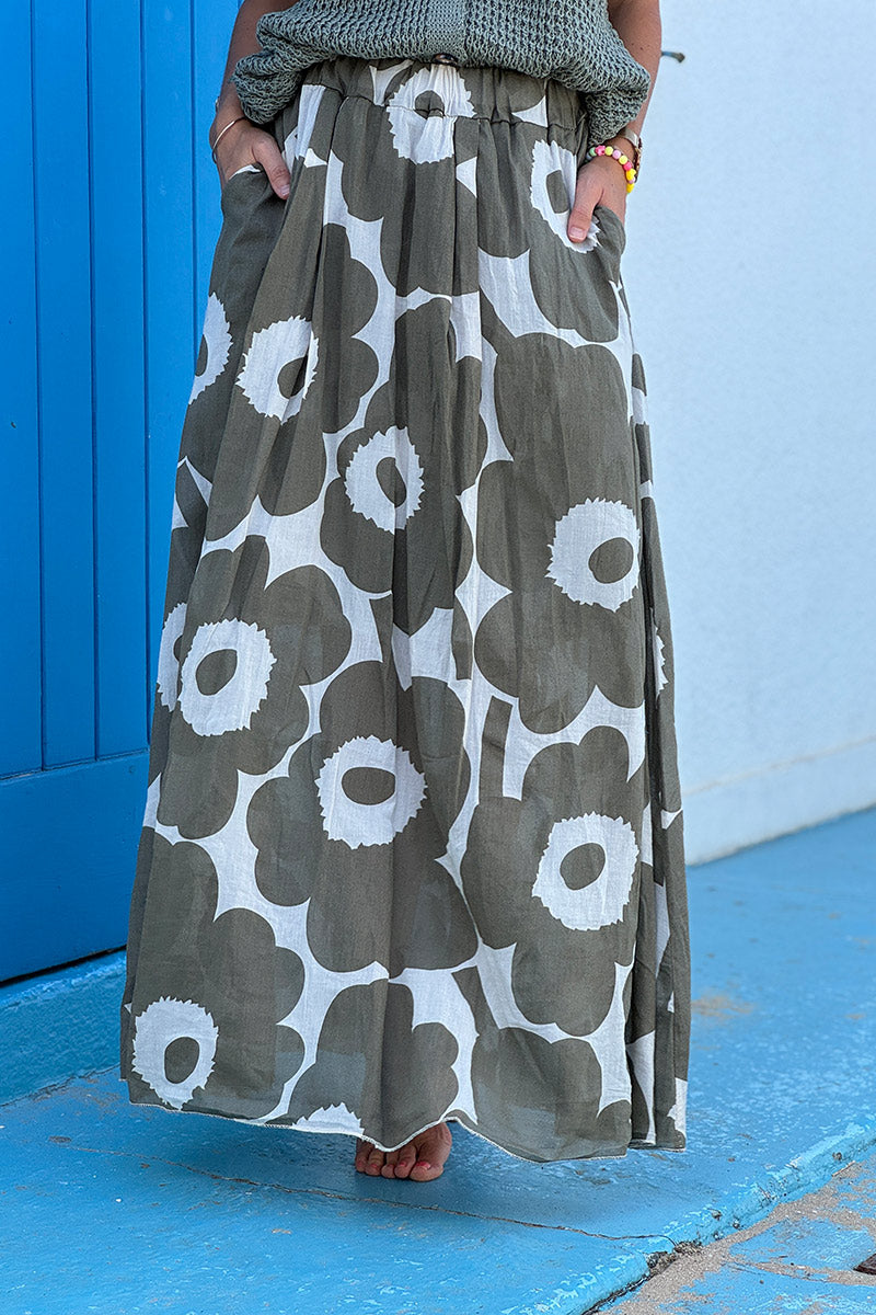 Jupe longue écrue en voile de coton doublé motifs grandes fleurs kaki