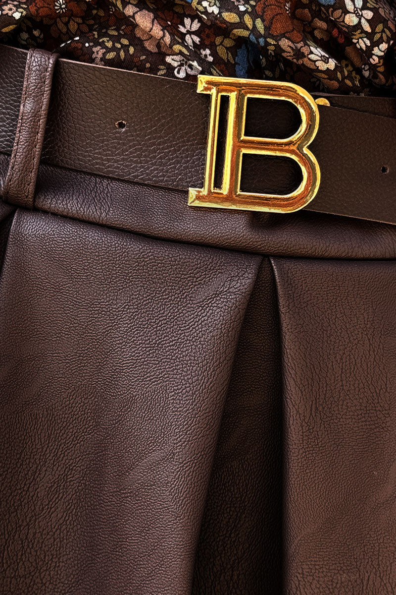 Jupe longue en simili cuir marron avec ceinture