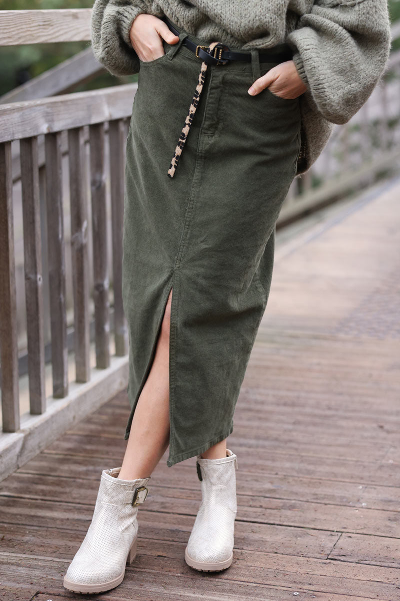 Corduroy midi skirt in khaki with faux leather belt