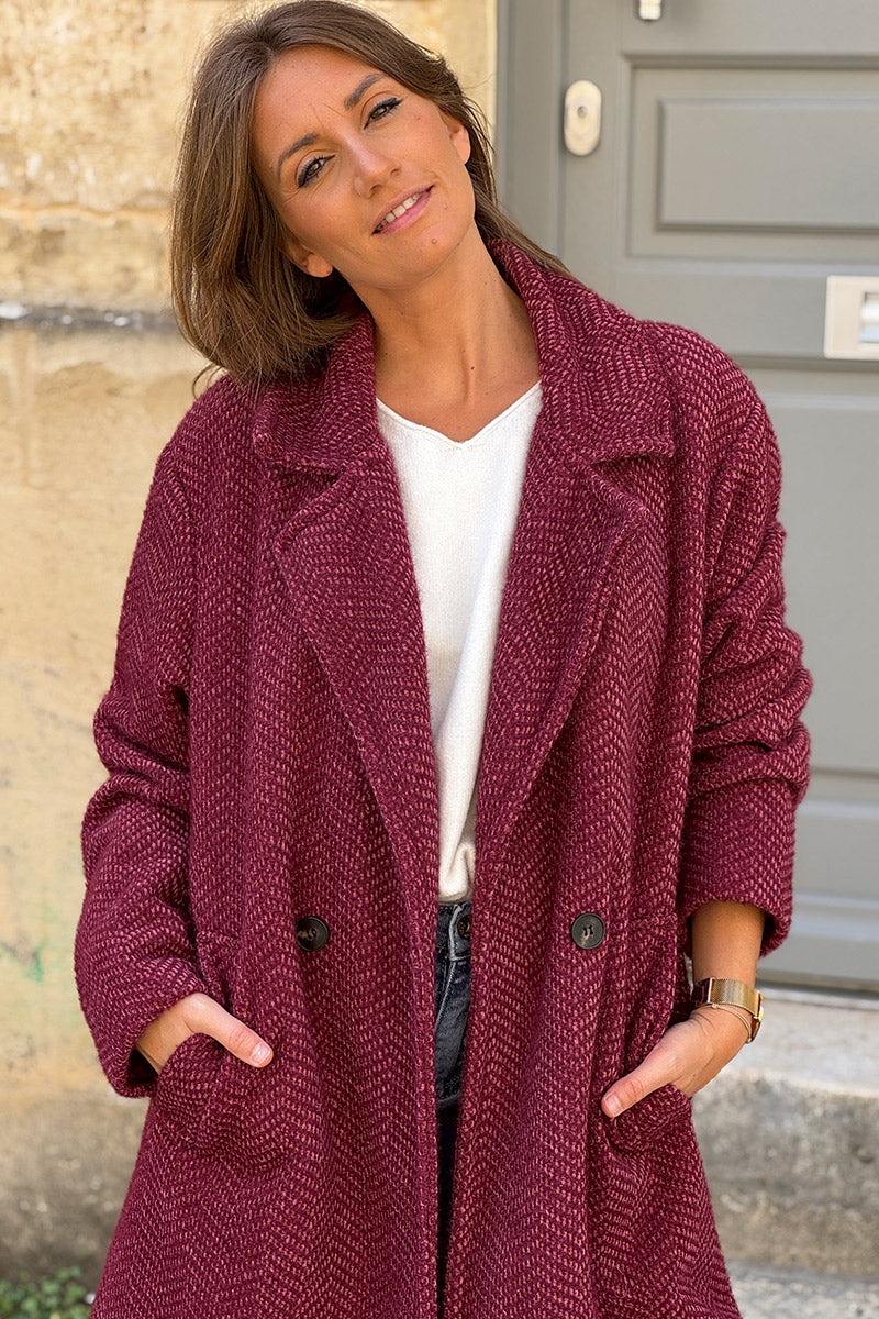 Manteau aubergine long et doux en maille chenille