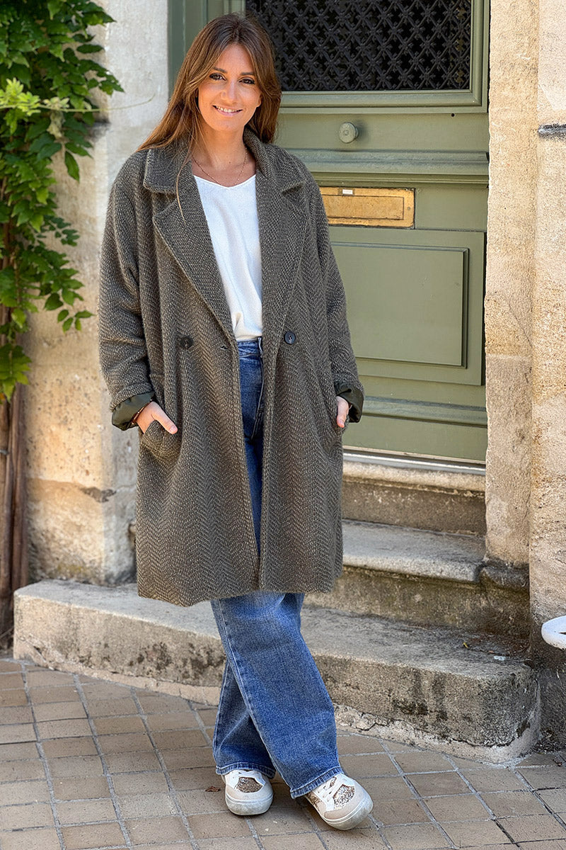 Manteau kaki long et doux en maille chenille