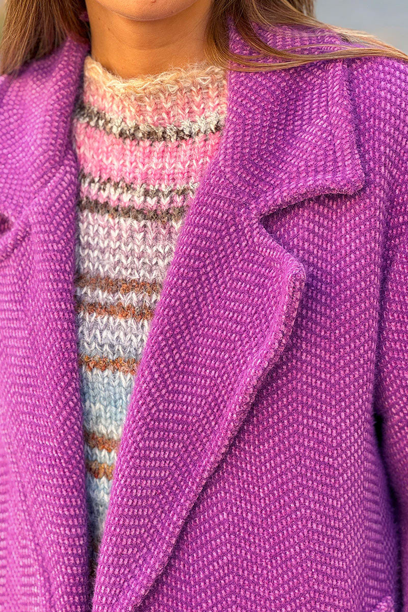 Manteau violet long et doux en maille chenille