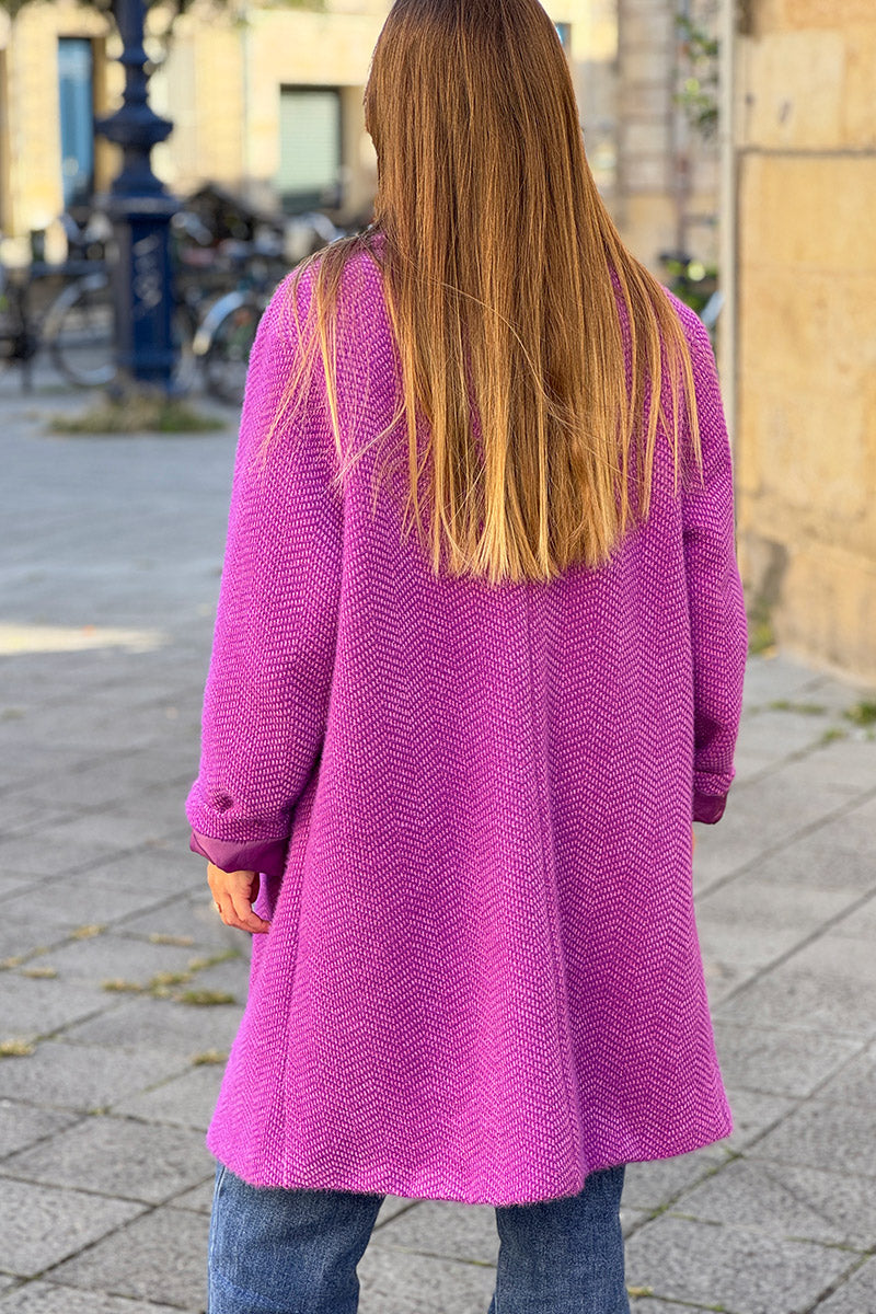 Manteau violet long et doux en maille chenille