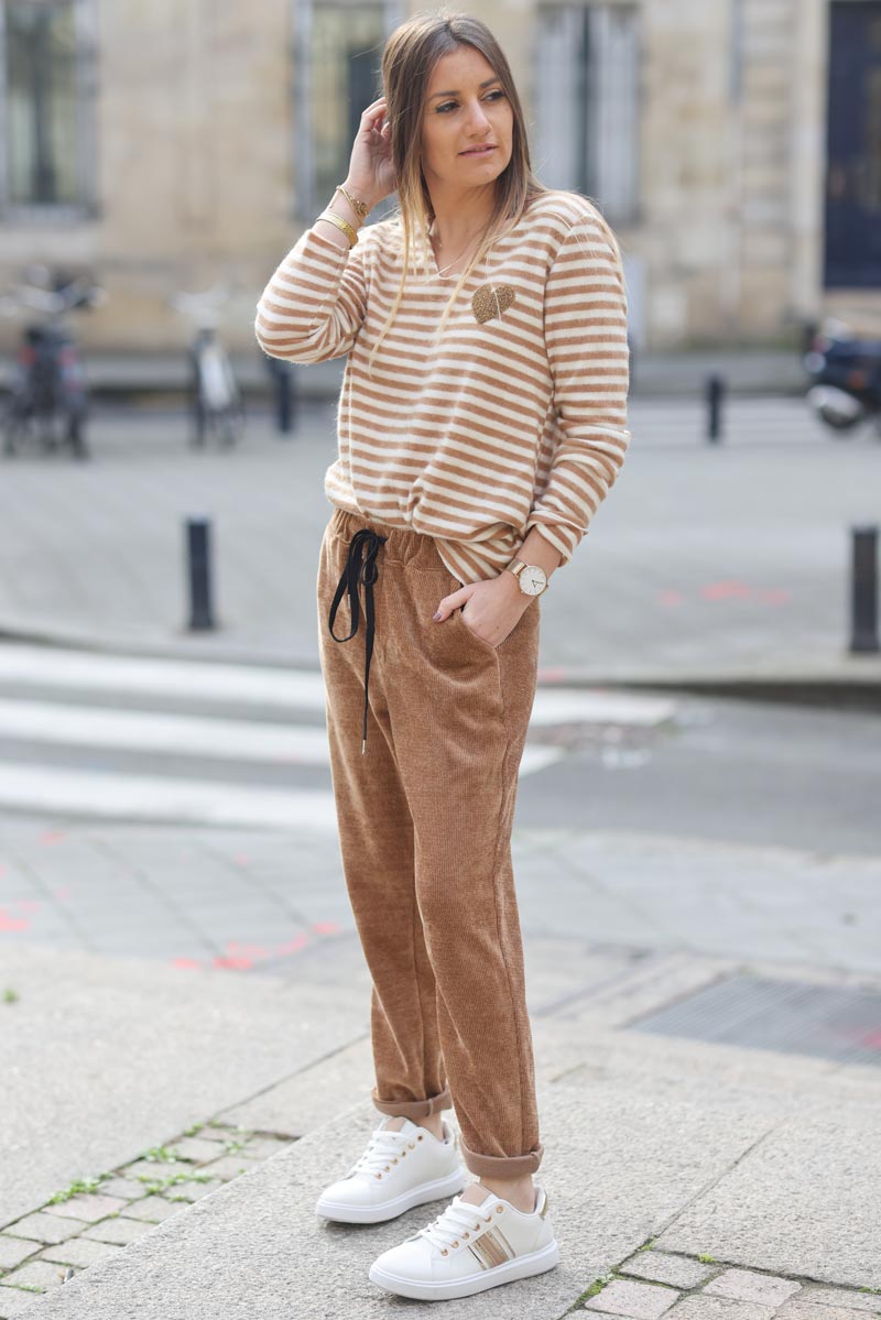 Pantalon camel en petit velours cotele souple ceinture elastique g270 (1)