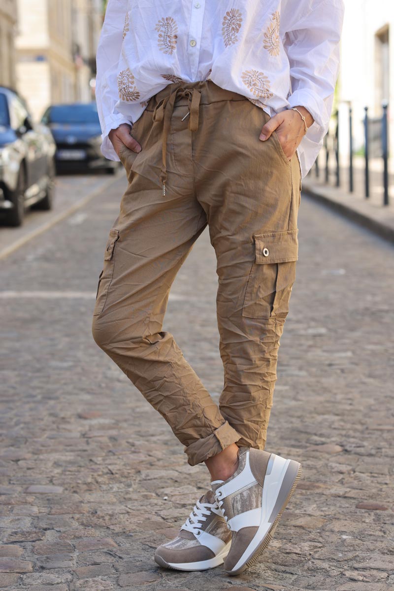 Pantalon camel en toile confort stretch coupe cargo H003 (1)