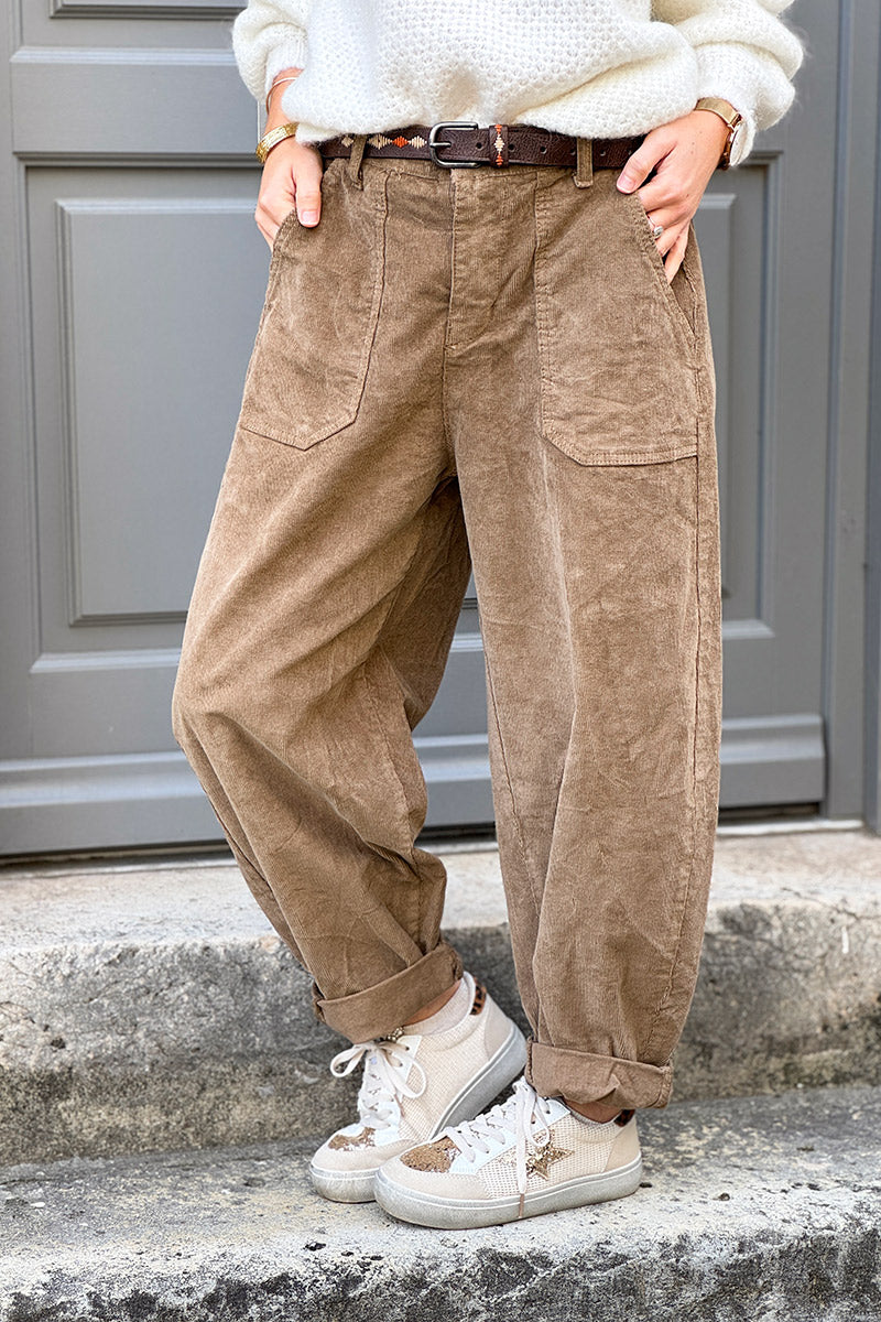 Pantalon camel en velours côtelé coupe ballon avec ceinture broderie aztèque