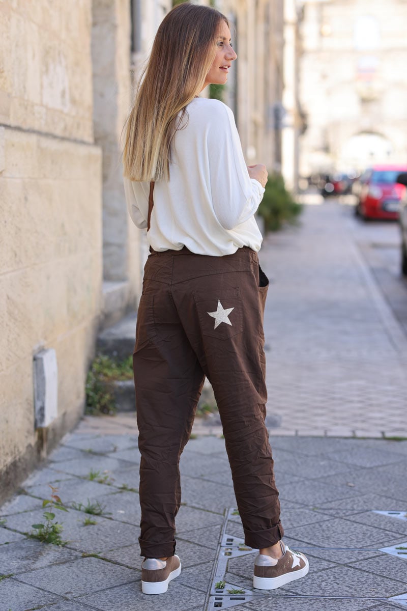 Pantalon chocolat confort en toile stretch special Belle et Ronde etoile brillante H127 (1)