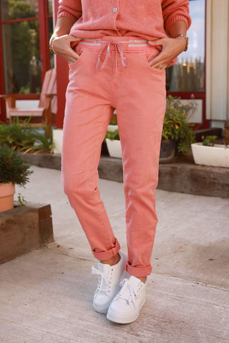 Pantalon corail en toile stretch ceinture élastique rayée brillante