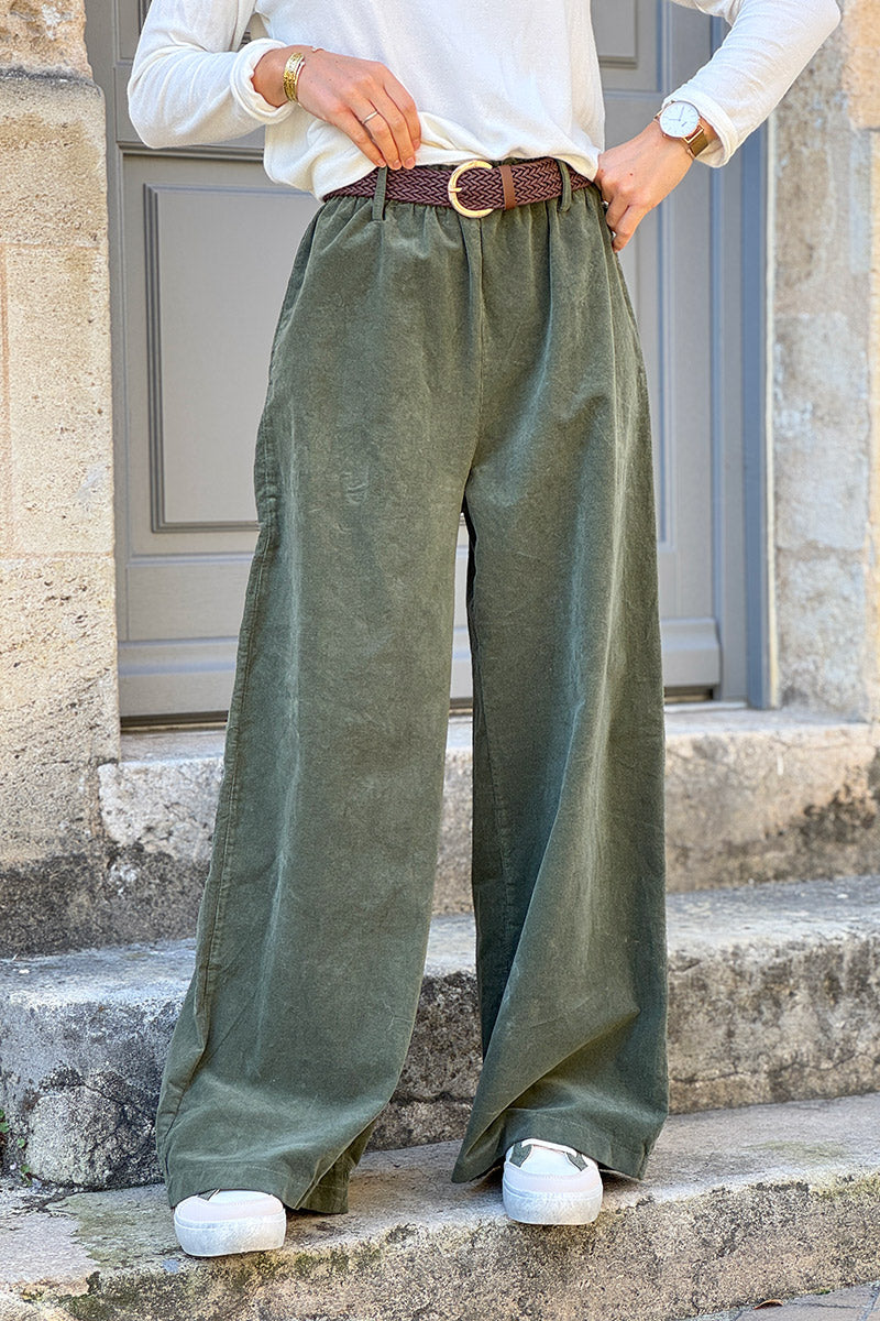 Pantalon en velours côtelé kaki stretch coupe large wide leg ceinture tressée