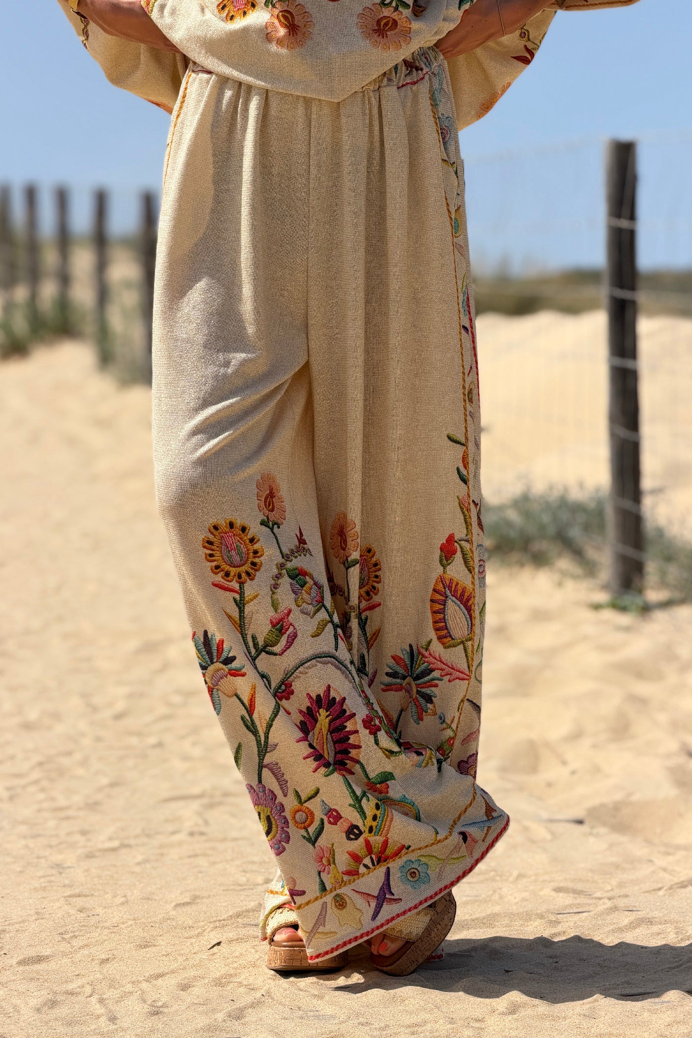 Beige Embroidered Folk Garden Pull-On Pants