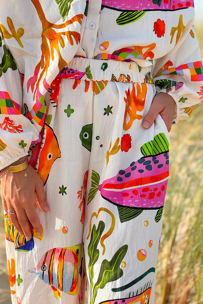 Pantalon fluide imprimé poissons tropicaux colorés