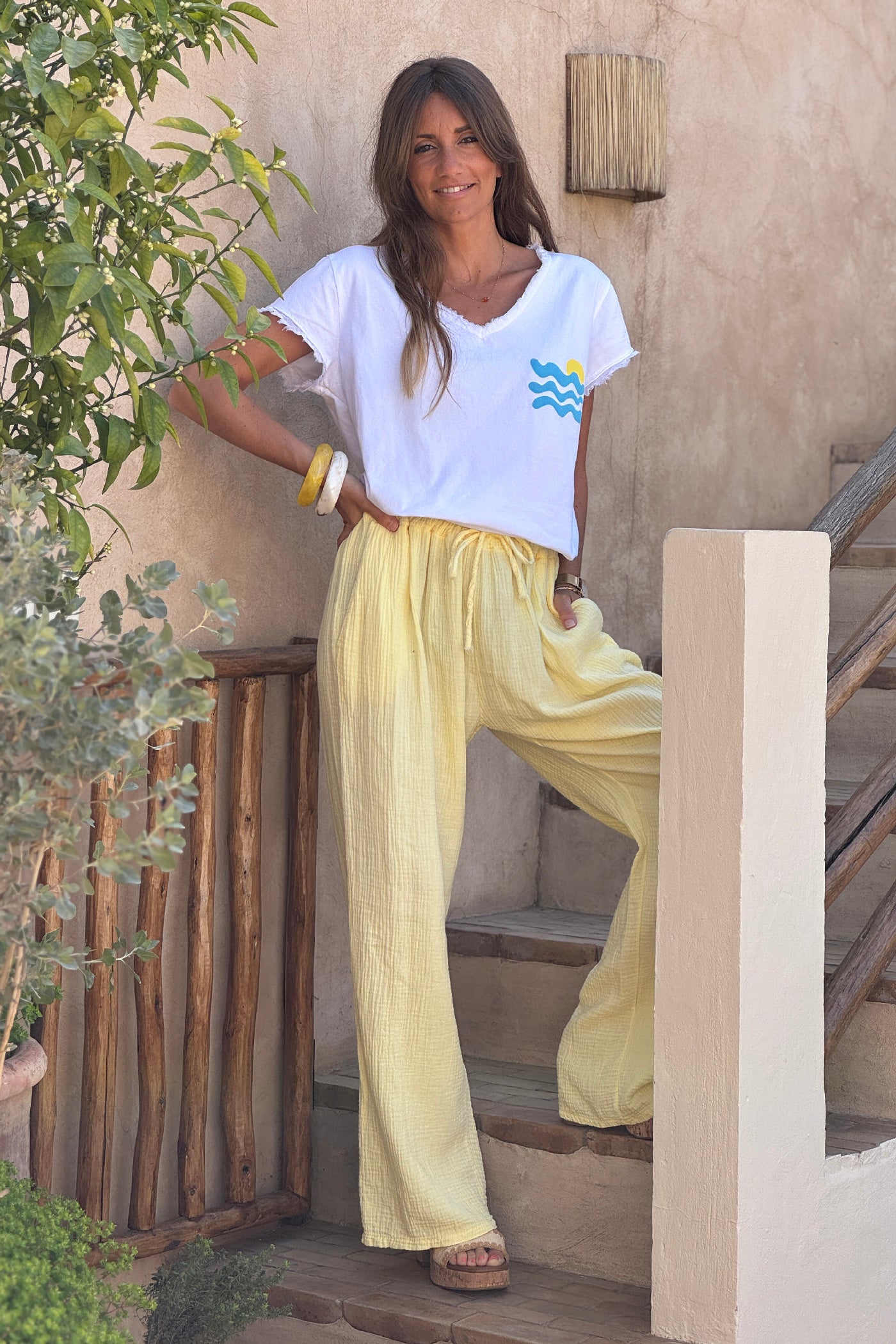 Pantalon jaune droit en gaze de coton ceinture élastique