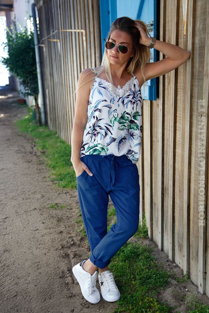Urban royal blue sweatpant with pockets