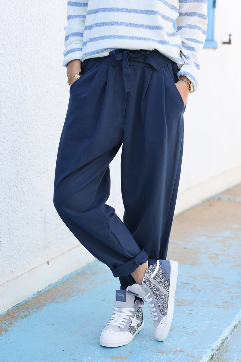 Pantalon de jogging à pinces bleu marine confort