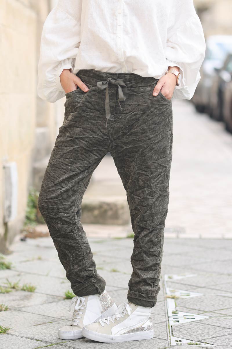 Pantalon kaki confort stretch et souple en velours cotele E213 (1)