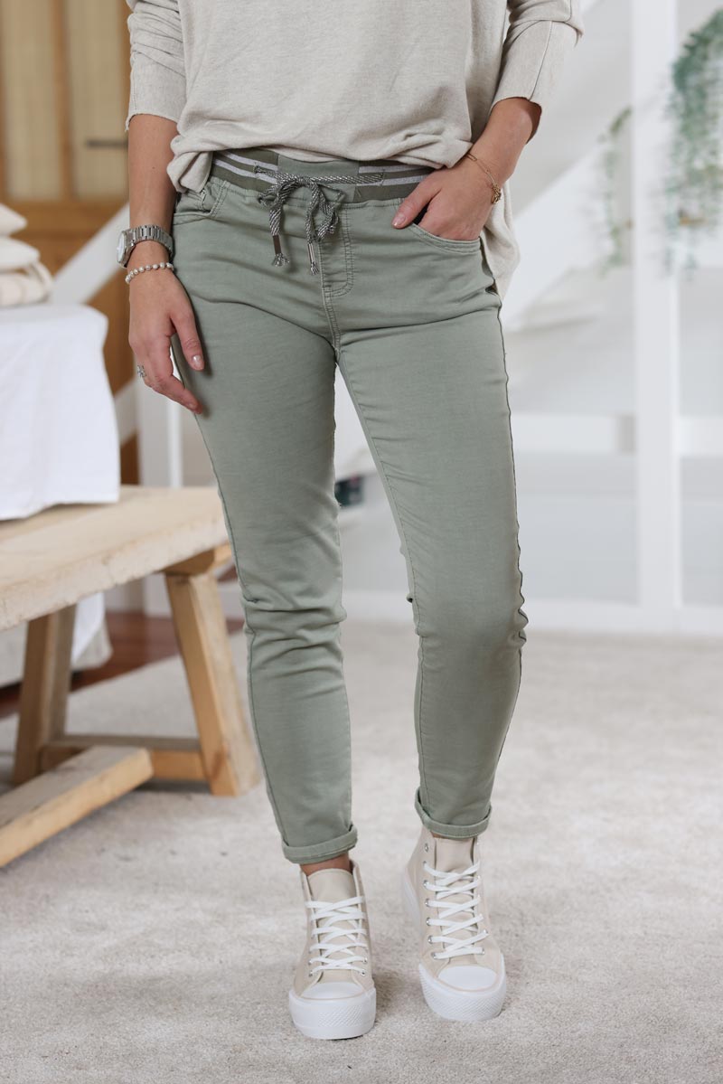 Pantalon kaki en toile stretch ceinture elastique rayee brillante h004 (1)