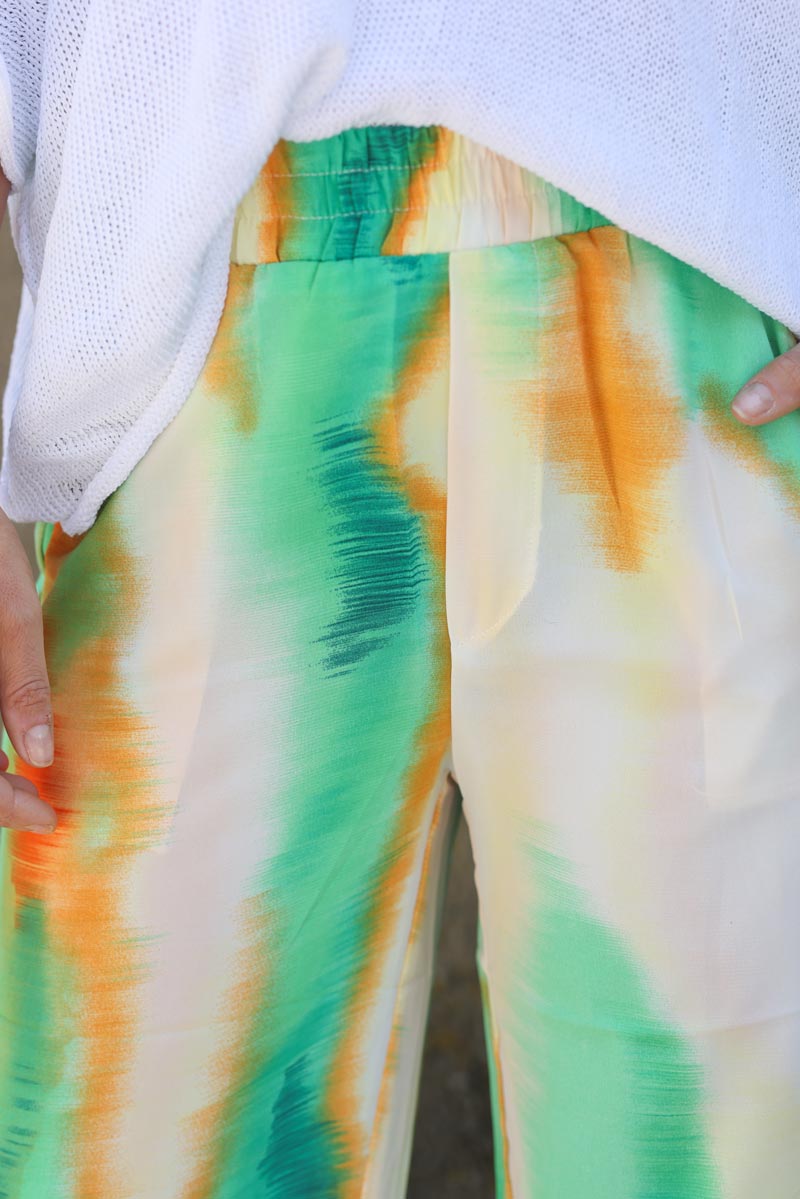 Pantalon large et fluide ceinture elastique tie and dye vert et orange H091 (1)