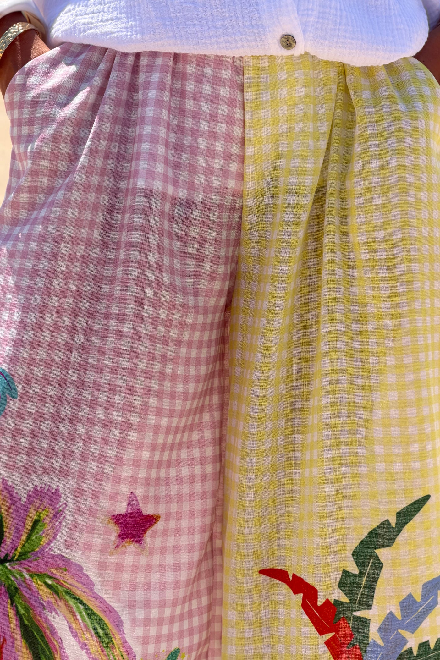Pantalon large imprimé petits carreaux vichy rose et jaune palmier taille élastique