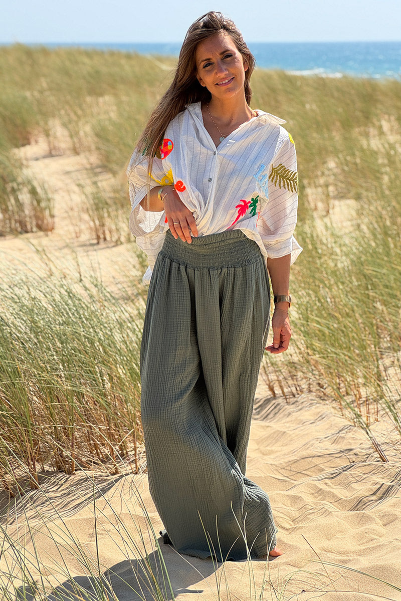 Pantalon large kaki en gaze de coton ceinture smockée