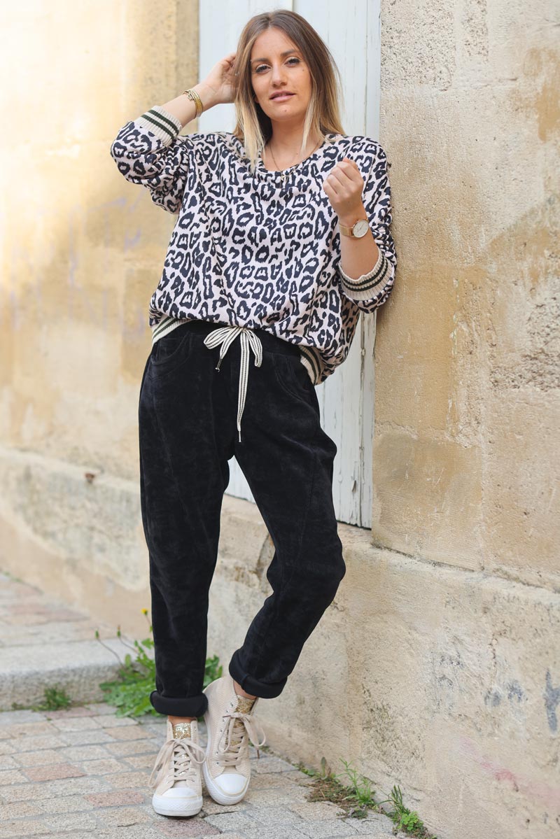 Pantalon noir confort et stretch en velours cotele doux G249 (1)