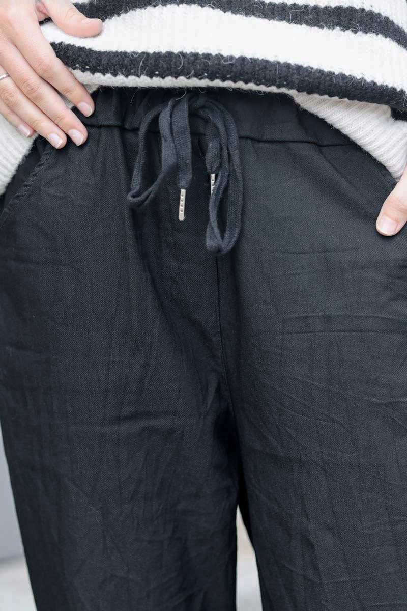 Pantalón elástico confort negro con cinturilla elástica