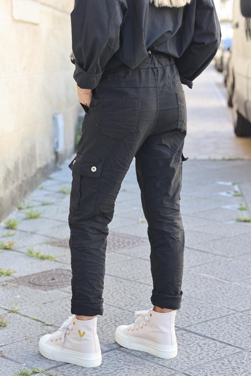 Pantalon noir en toile confort stretch coupe cargo H003 (1)
