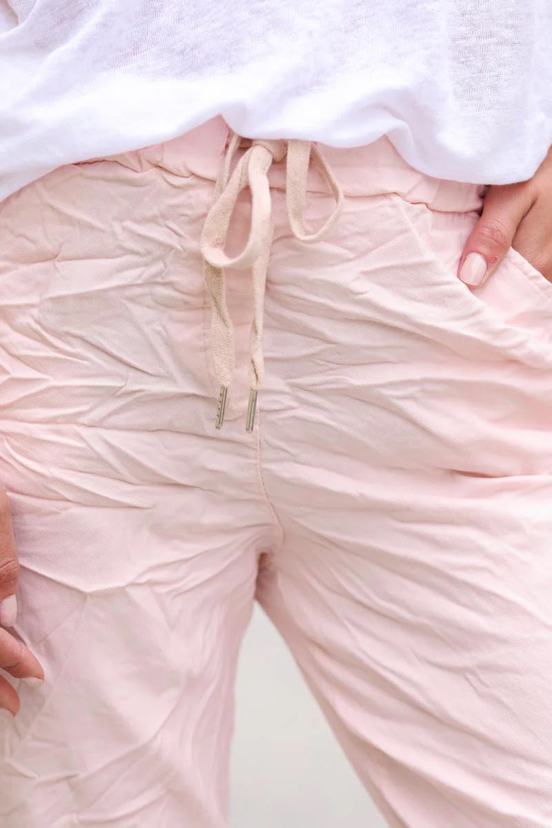 Pantalón confort elástico rosa palo con cinturilla elástica
