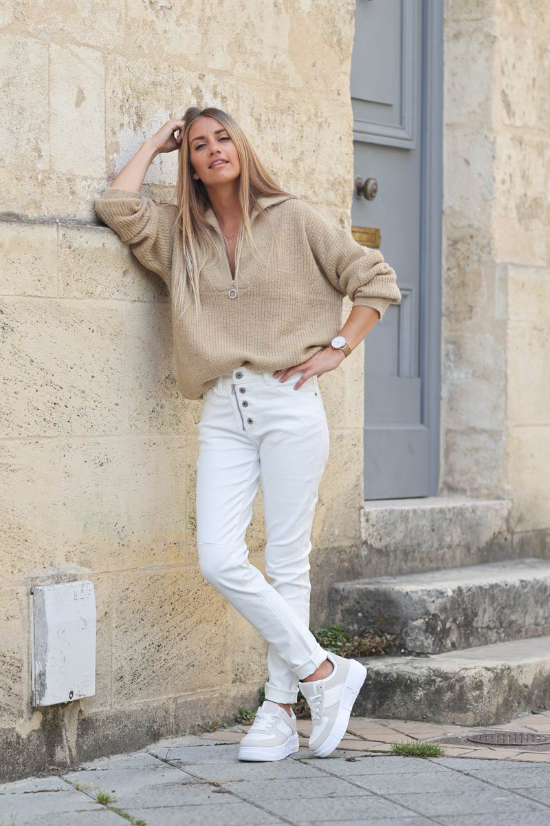 Pantalon simili cuir blanc zip et boutons E176 (1)