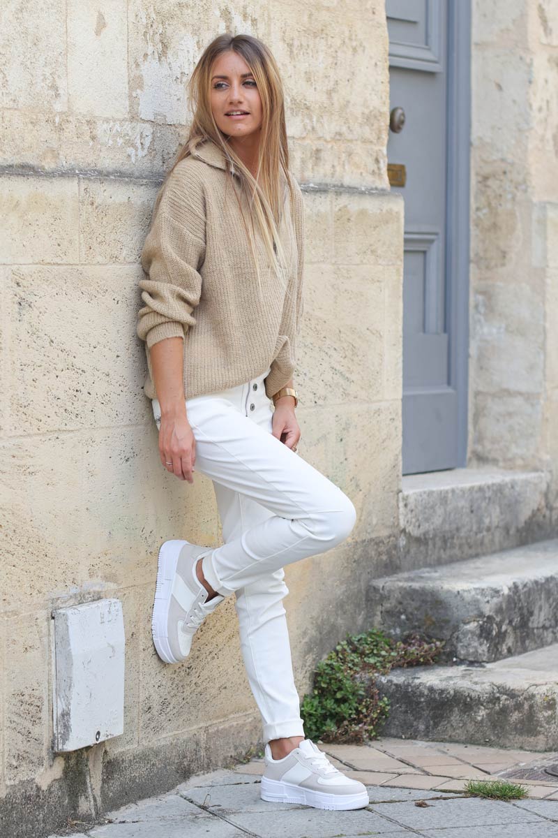 Pantalon simili cuir blanc zip et boutons E176 (1)