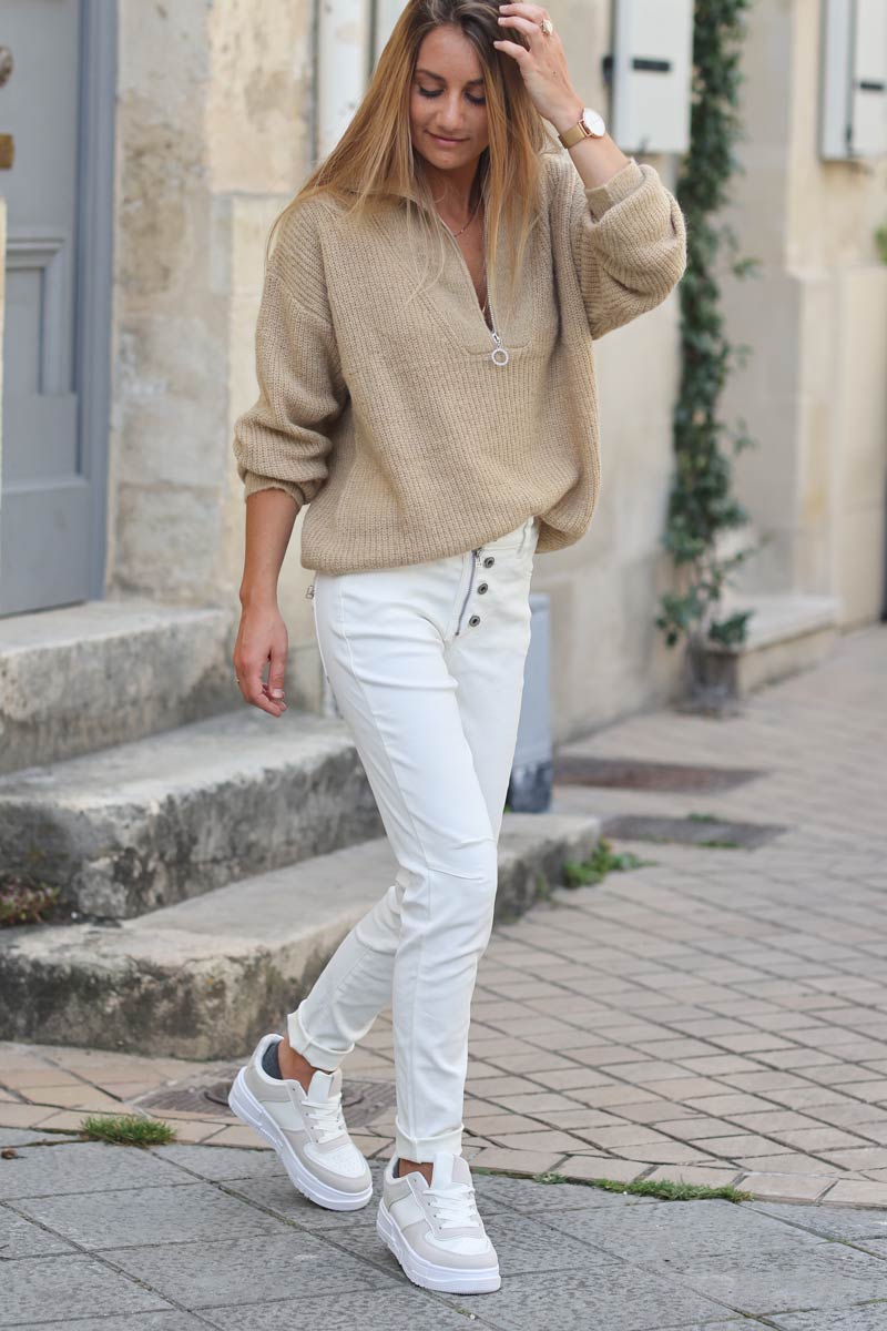 Pantalon simili cuir blanc zip et boutons E176 (1)