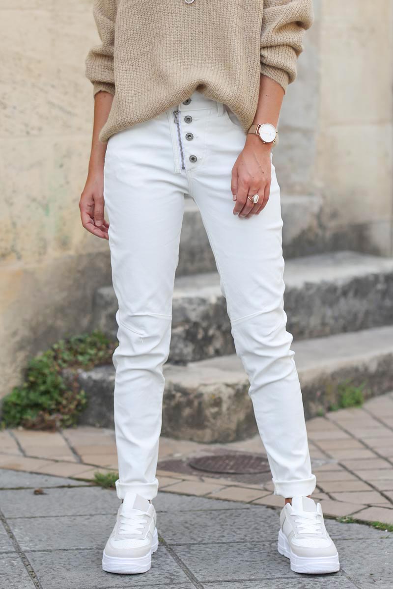 Pantalon simili cuir blanc zip et boutons E176 (1)