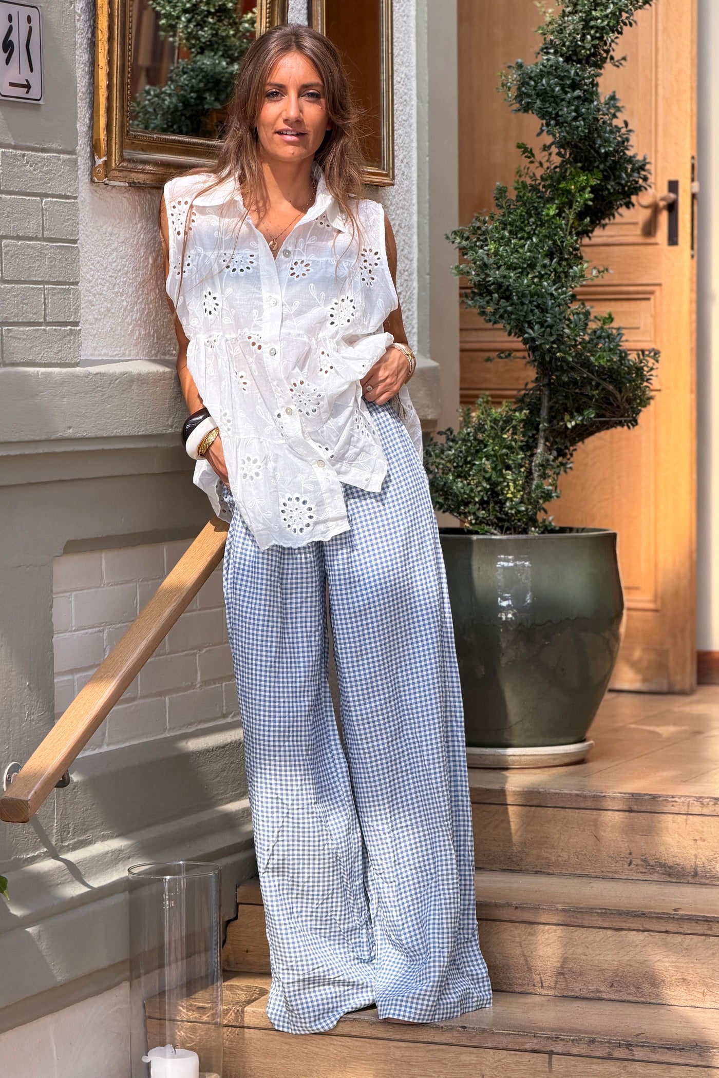 Pantalon souple et large motif carreaux vichy bleu taille elastique