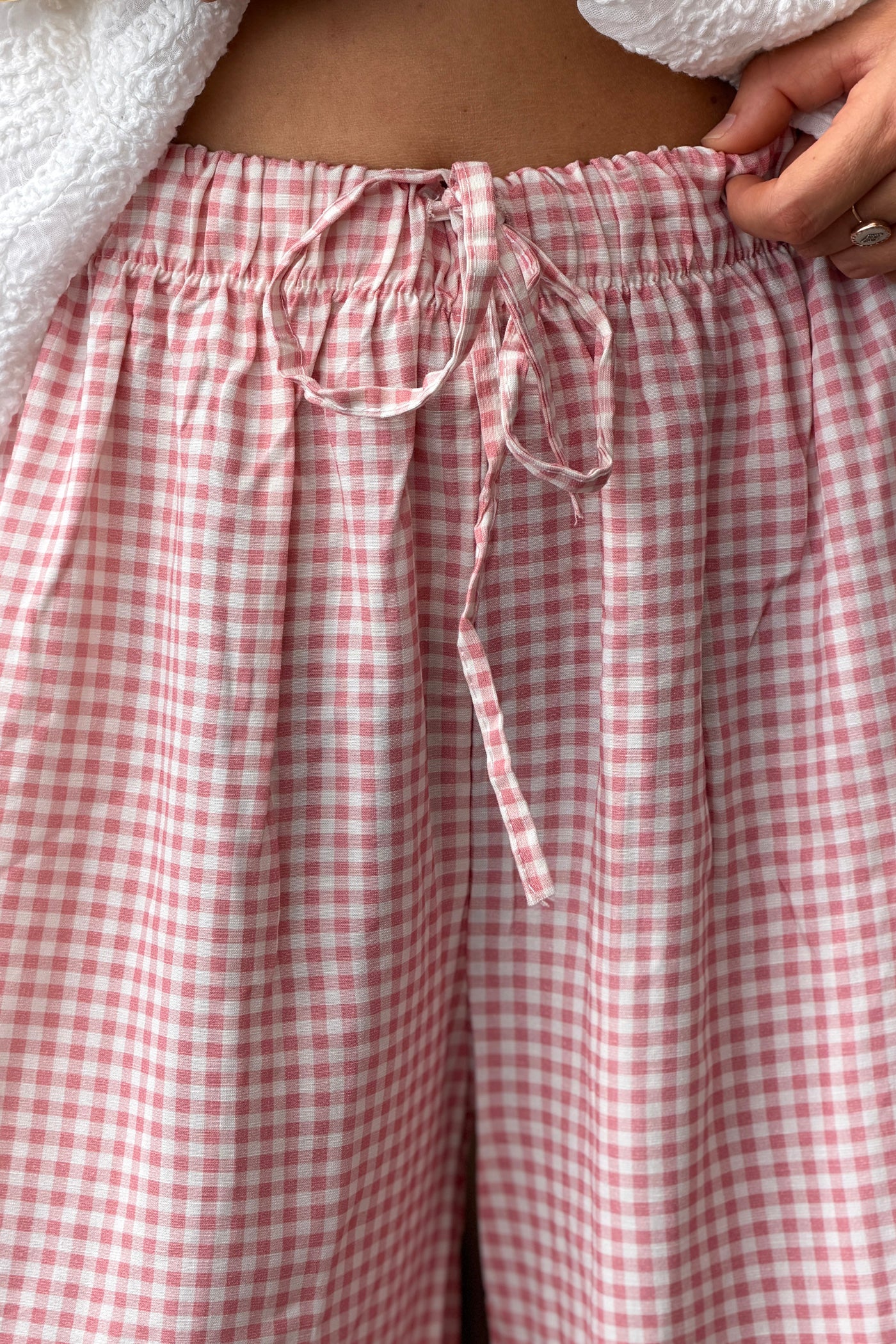 Pantalon souple et large motif carreaux vichy rose taille élastique
