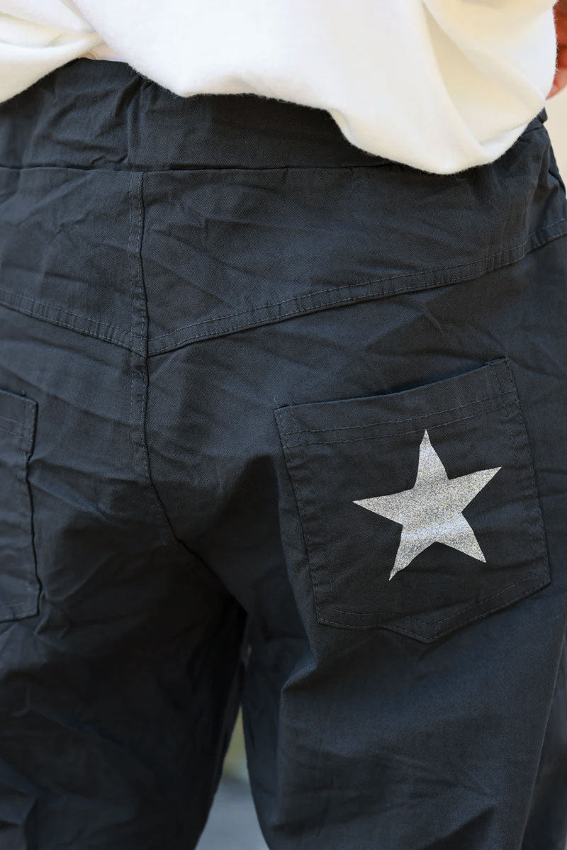 Pantalon confort gris anthracite en toile stretch étoile brillante paillettes