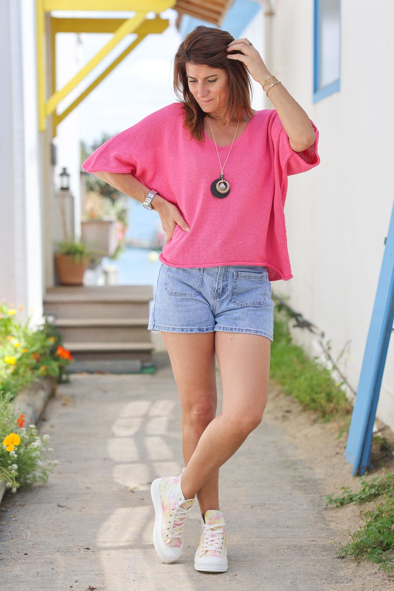 Petit pull fuchsia maille coton manches chauve souris avec collier coquillage H178 (1)