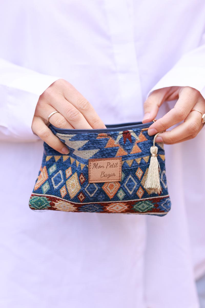 Petite pochette bleu motif aztèques colorés