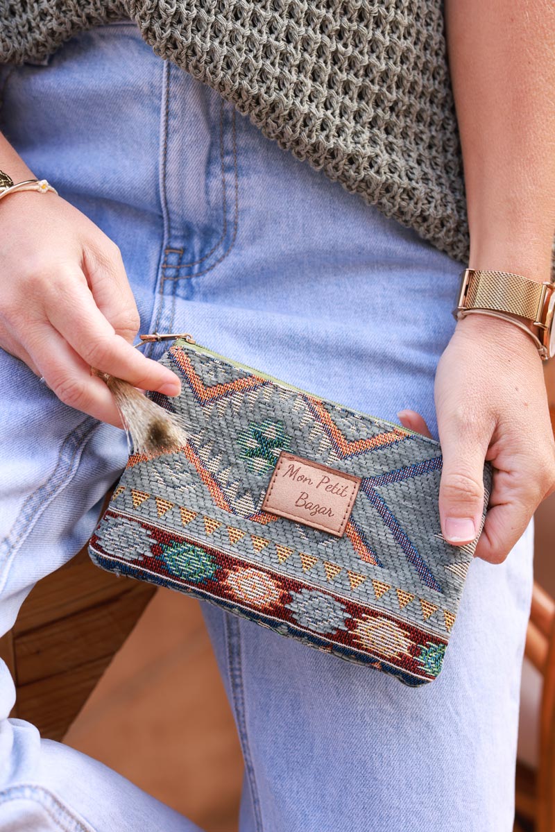 Petite pochette kaki motif aztèques colorés