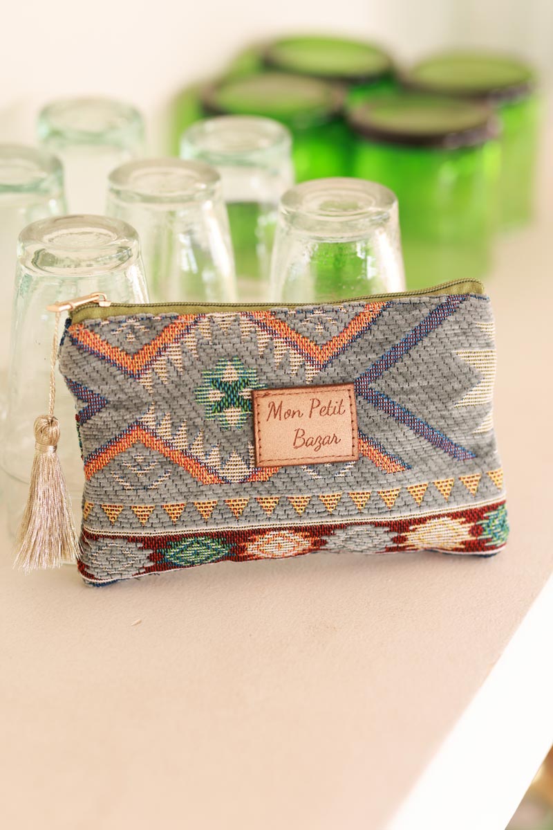 Petite pochette kaki motif aztèques colorés