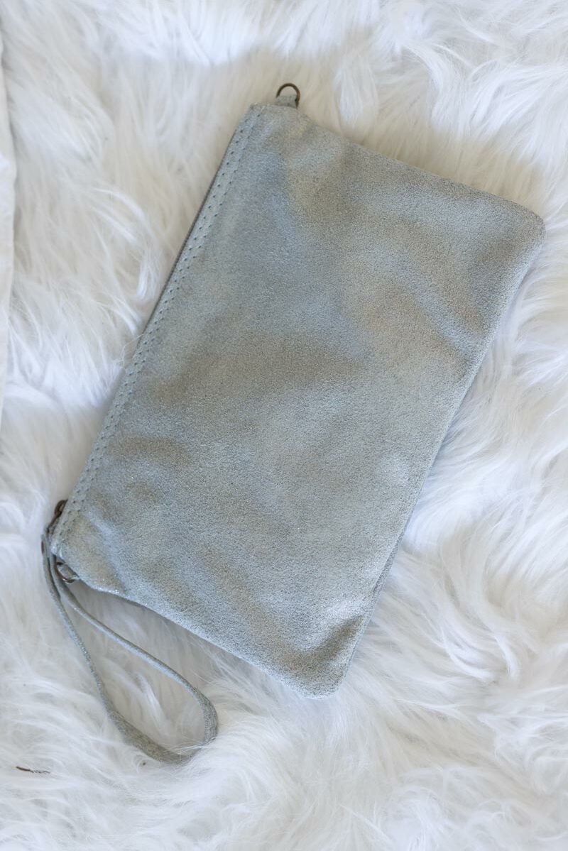 Pochette brillante argente zip et bandouliere E053 (1)