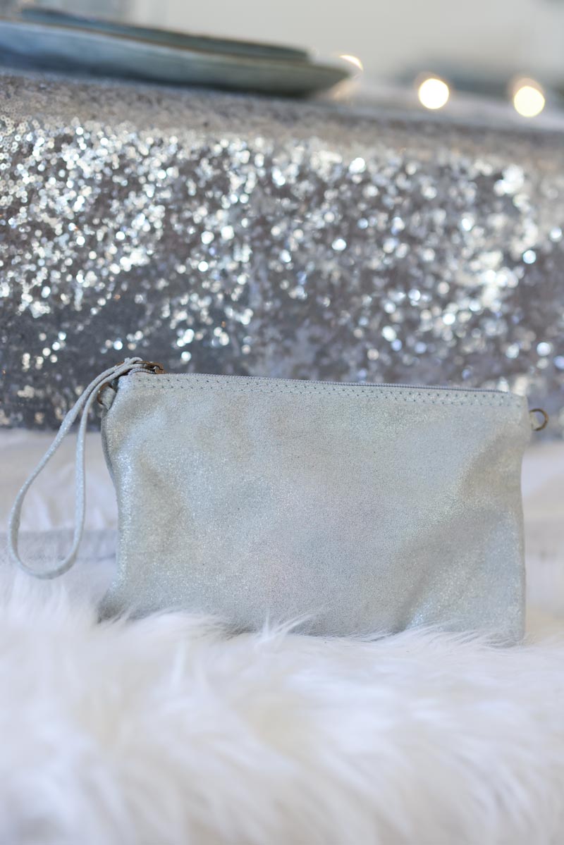 Pochette brillante argente zip et bandouliere E053 (1)