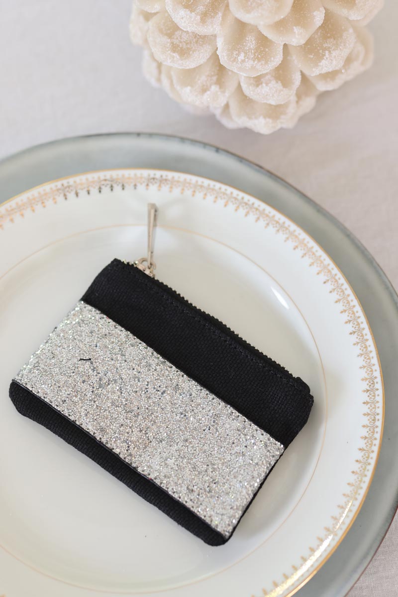 Porte-monnaie noir a paillettes argentees g048 (1)
