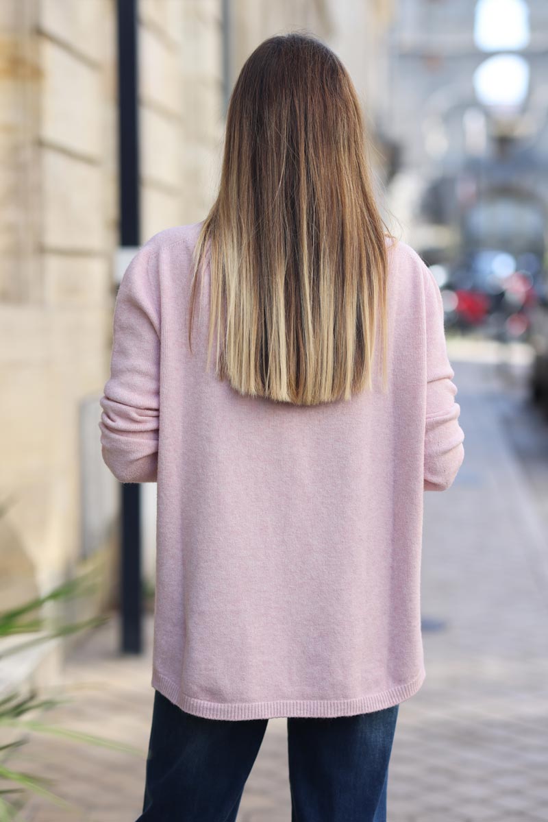 Pull basique rose poudré col V D001 (1)